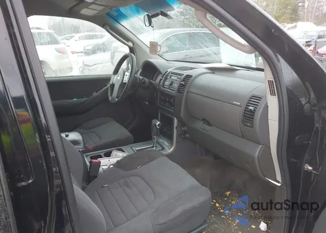 2010 Nissan Pathfinder S z USA, uszkodzony, nr VIN 5N1AR1NB0AC629778